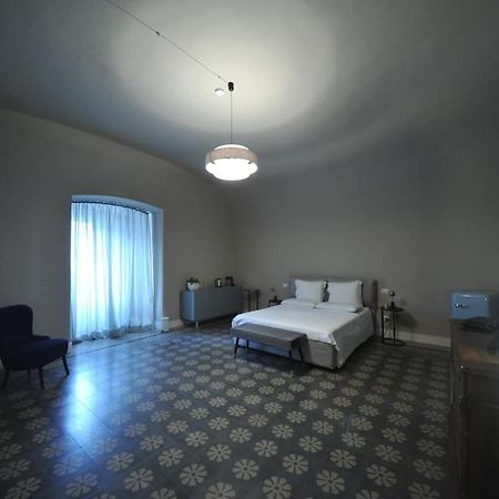 Palazzo Ietri Corso Vittorio Emanuele B&B Bari Esterno foto