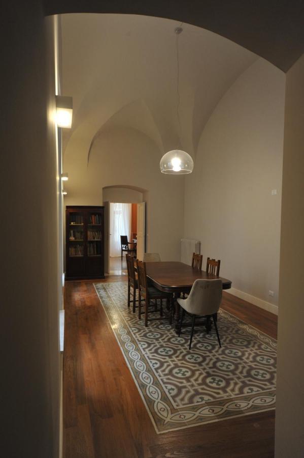 Palazzo Ietri Corso Vittorio Emanuele B&B Bari Esterno foto