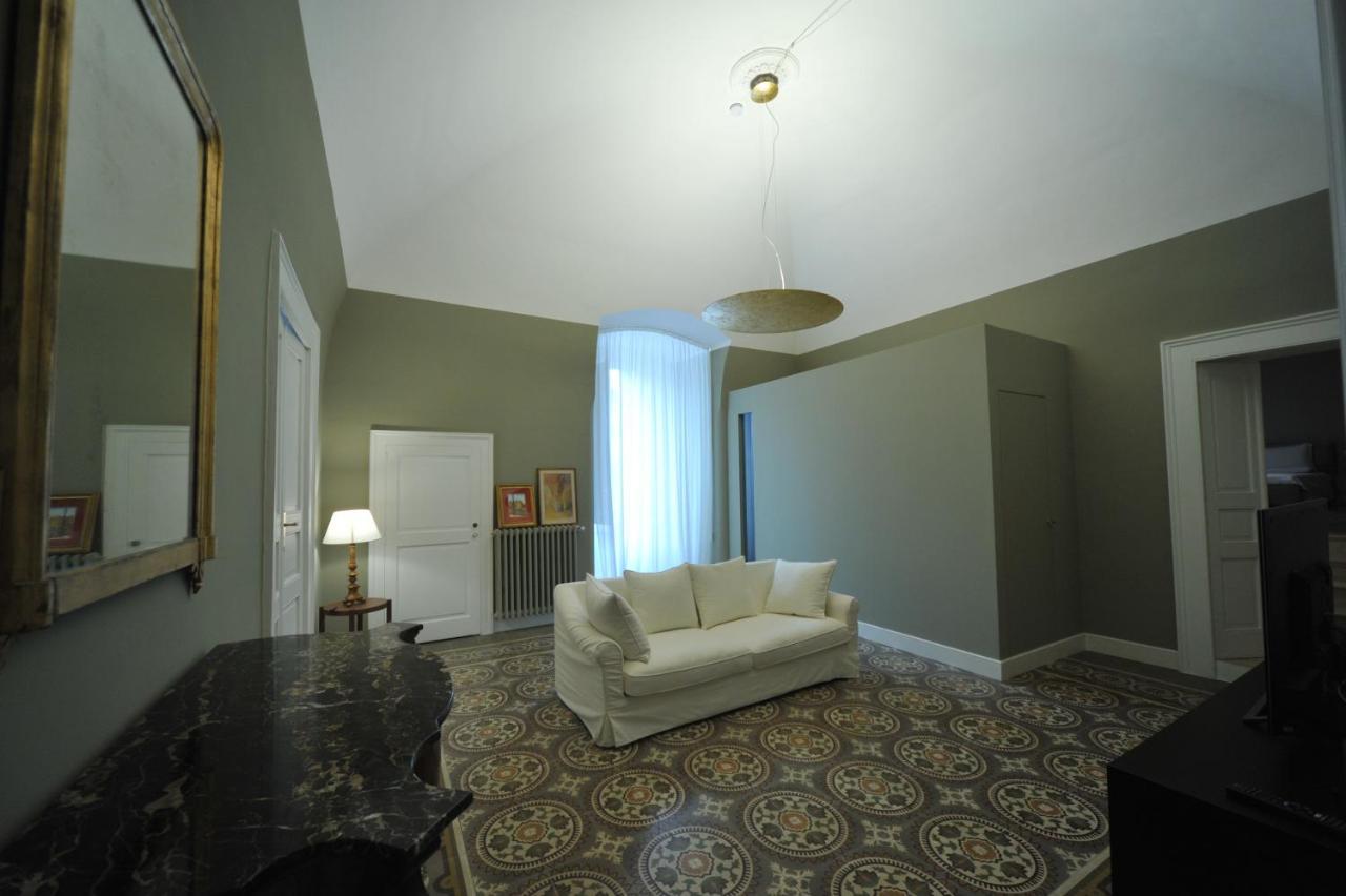 Palazzo Ietri Corso Vittorio Emanuele B&B Bari Esterno foto